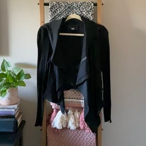 Women’s stylish jacket!